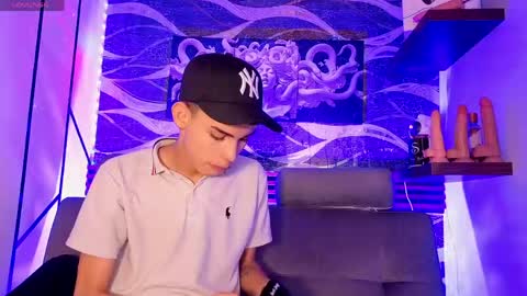 Daniel online show from May 1, 10:34 pm