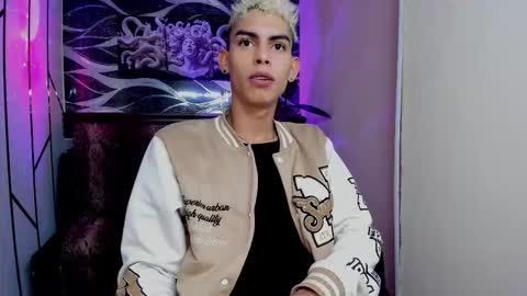 Daniel online show from January 18, 3:52 am