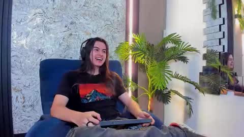 Santiago online show from January 10, 11:58 am