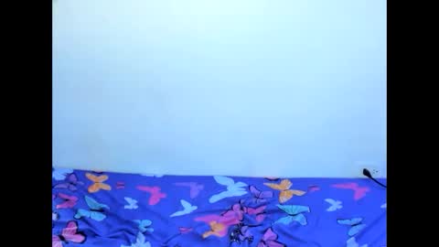 Snapshot of skyhot21 chatting on October 11, 5:11 am skyhot21 online show from October 11, 5:11 am