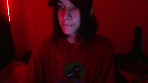 reep online show from April 30, 6:09 am