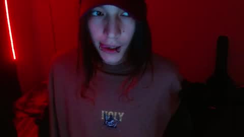 reep online show from April 22, 6:08 am