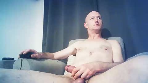 Snapshot of skylab78 chatting on October 29, 8:01 pm MadOteC online show from October 29, 8:01 pm