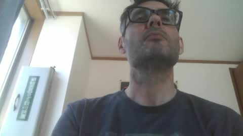 slambo001 online show from May 5, 3:19 am