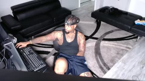 Snapshot of slangondemhoes chatting on December 2, 9:48 pm nasty twitter KASHCARTERATL online show from December 2, 9:48 pm