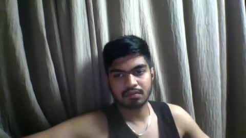 Snapshot of slavesj18 chatting on March 3, 5:02 pm Add me on hangout sjcool1998 online show from March 3, 5:02 pm