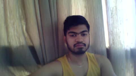 Snapshot of slavesj18 chatting on March 12, 3:35 am Add me on hangout sjcool1998 online show from March 12, 3:35 am