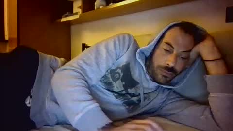 slevin online show from May 3, 7:49 pm