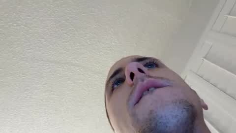 Snapshot of slickdickfreak chatting on December 26, 11:10 am slickdickfreak online show from December 26, 11:10 am