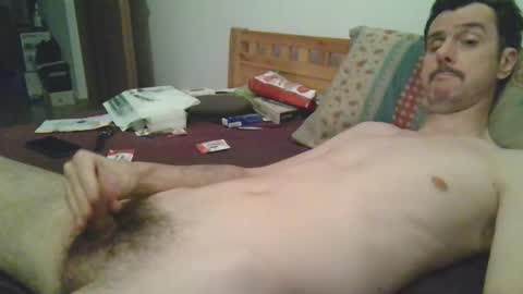 Snapshot of slim38 chatting on October 14, 5:03 am Alin online show from October 14, 5:03 am