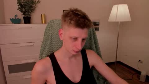 Andy online show from November 16, 8:44 pm