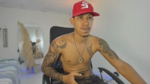 slim_master12 online show from February 4, 11:44 pm