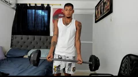 slim_master12 online show from June 17, 8:32 pm
