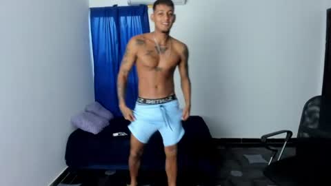slim_master12 online show from June 27, 8:36 pm