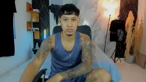 slim_master12 online show from June 9, 9:49 pm