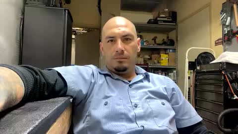 More more more online show from April 3, 4:37 pm