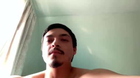 slimjayys online show from March 31, 8:43 pm