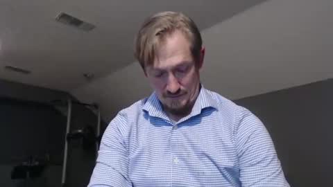 Snapshot of slimjp chatting on December 19, 3:29 am slimjp online show from December 19, 3:29 am