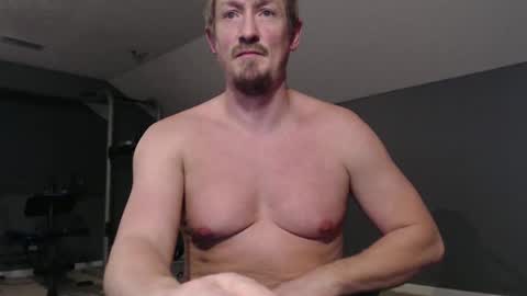 Snapshot of slimjp chatting on December 14, 2:01 am slimjp online show from December 14, 2:01 am