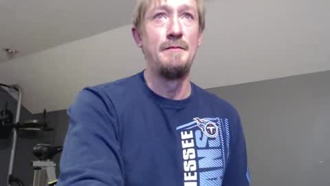Snapshot of slimjp chatting on January 5, 6:45 pm slimjp online show from January 5, 6:45 pm