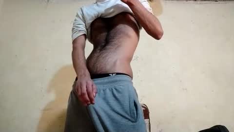 Snapshot of slimshaddyxx chatting on December 22, 5:56 am Prince online show from December 22, 5:56 am