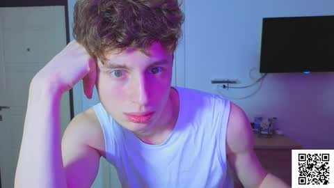 sluttsavage online show from April 6, 7:14 pm