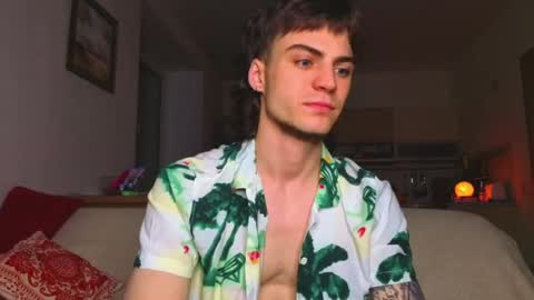Gus online show from May 9, 4:52 pm