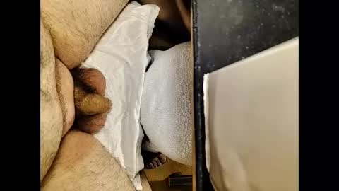 Snapshot of small_1986 chatting on December 4, 12:08 am transmisin gratuita bajo demanda free broadcast on demand online show from December 4, 12:08 am