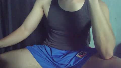 smallgrowercock online show from April 11, 9:07 pm