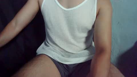 smallgrowercock online show from June 23, 11:40 pm