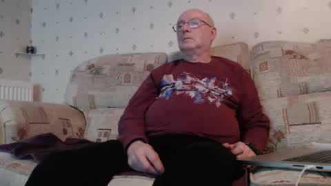 Steve online show from January 18, 8:33 pm