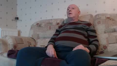 Steve online show from February 15, 7:11 pm