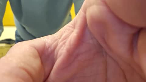 smallthrob online show from February 4, 9:21 pm