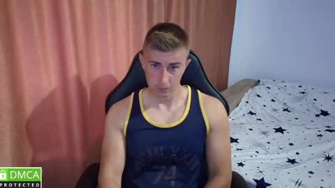 smanking22 online show from April 22, 8:41 am