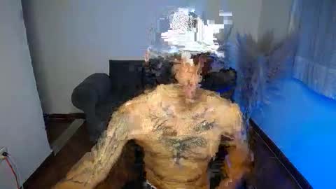 Snapshot of smileexander chatting on October 29, 10:40 am smileexander online show from October 29, 10:40 am