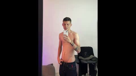 Snapshot of smitgrey chatting on September 28, 4:21 am SMIT online show from September 28, 4:21 am