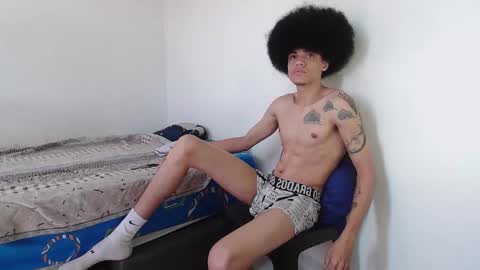 Smith Gael online show from October 25, 4:09 pm