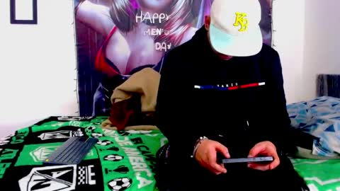 dani online show from April 28, 3:22 am