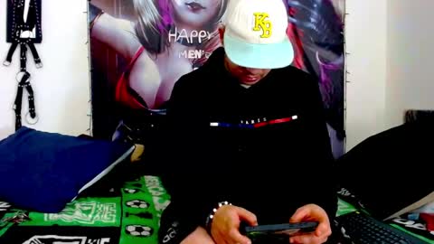 dani online show from April 29, 4:17 am