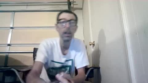 Snapshot of smkforme chatting on October 7, 1:48 pm smoke-4-me online show from October 7, 1:48 pm