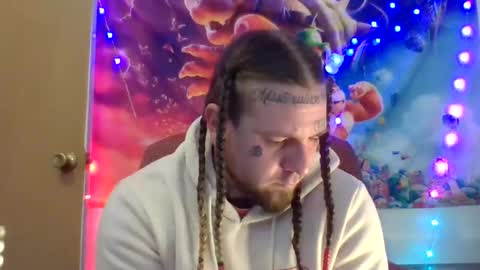 Snapshot of smokebluntafterblunt chatting on December 25, 4:43 pm smoke online show from December 25, 4:43 pm