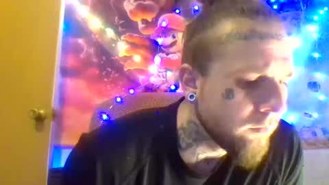 Snapshot of smokebluntafterblunt chatting on February 14, 2:18 am smoke online show from February 14, 2:18 am