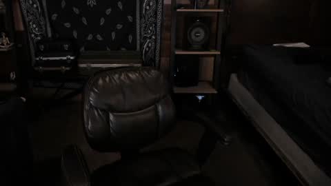 Smokey915 online show from January 12, 10:56 am