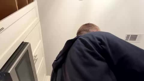 smokeymt420 online show from October 20, 9:57 am