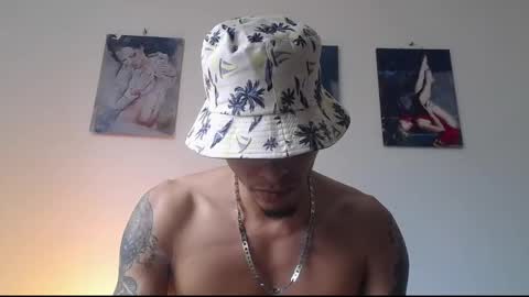 Daniel Aston online show from October 17, 6:34 pm