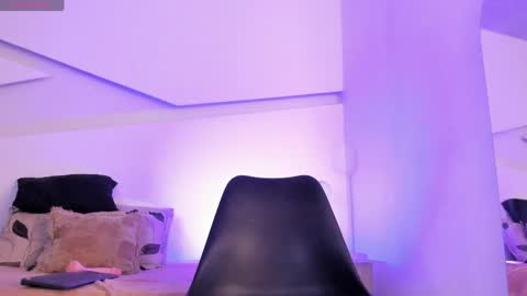 Ethan online show from May 7, 10:32 pm