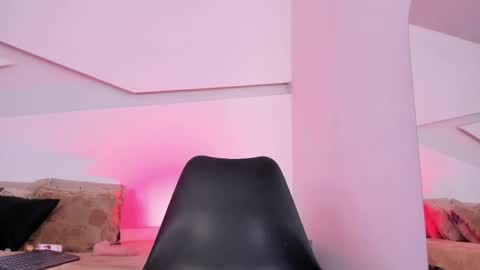 Ethan online show from May 13, 5:43 pm