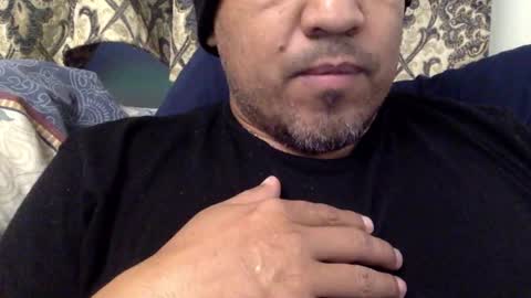 Snapshot of smoothstrik3r chatting on December 8, 3:24 pm smoothstrik3r online show from December 8, 3:24 pm