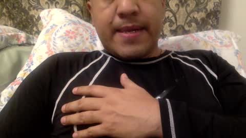 Snapshot of smoothstrik3r chatting on February 14, 1:29 pm smoothstrik3r online show from February 14, 1:29 pm
