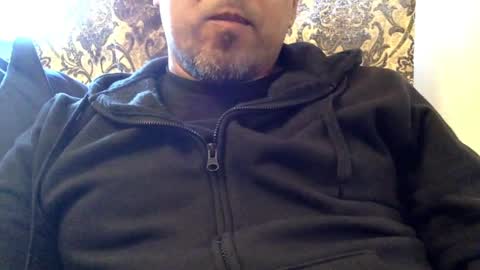 Snapshot of smoothstrik3r chatting on December 12, 5:37 pm smoothstrik3r online show from December 12, 5:37 pm